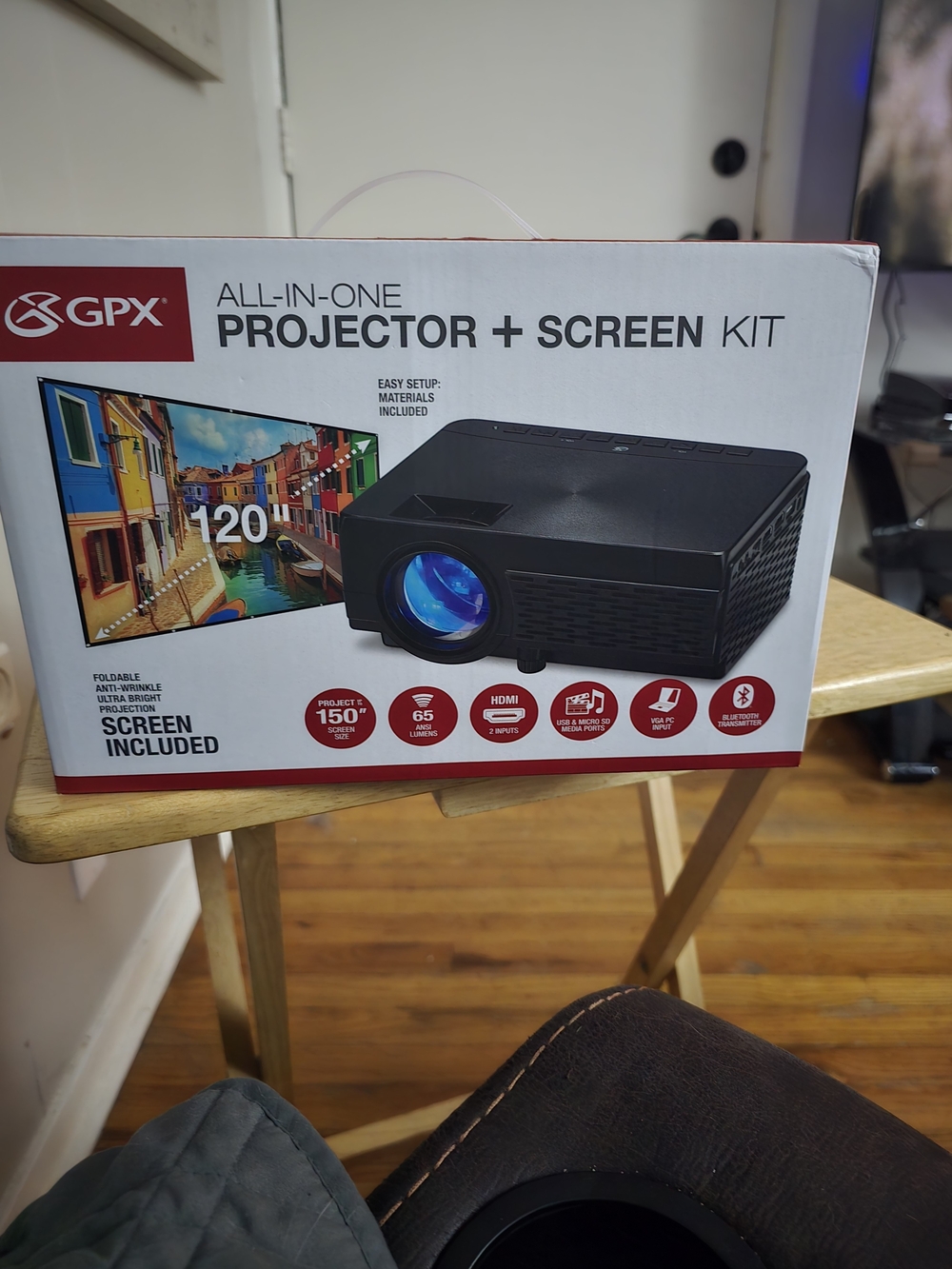 GPX Black All-in-One Projector + Screen Kit